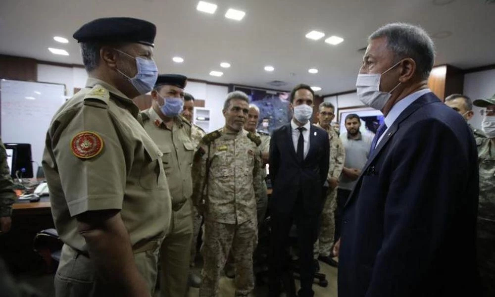 Δρούγος: Πώς η Άγκυρα «τουρκοποιεί» τη Λιβύη